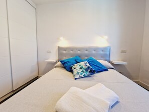 Leilighet, 1 soverom, røyk, balkong | 2 soverom