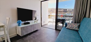 Apartment, 1 Bedroom, Smoking, Balcony | Living room - 707 Cumana2 Puerto Rico By Alquiler de Sùeño (Mogan)