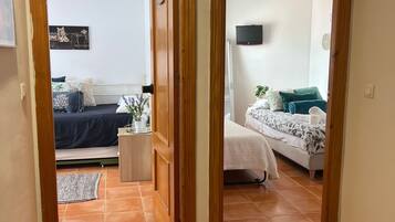 Shared Dormitory, 1 Bedroom, Patio, Garden View | 1 bedroom