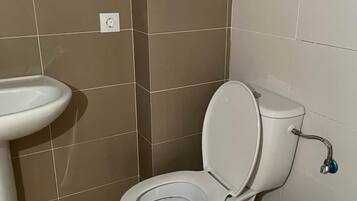 Apartamento, 3 habitaciones, vistas a la montaña | Baño