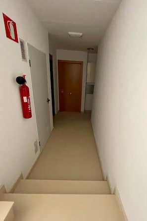 Apartment, 3 Bedrooms, Mountain View | Bahagian dalam
