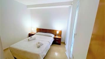 Leilighet, 2 soverom, balkong | 3 soverom