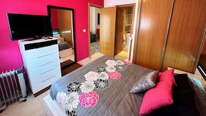 Apartment, 2 Bedrooms, Balcony, Ocean View | 3 bedrooms