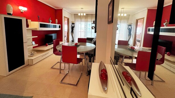 Apartment, 2 Bedrooms, Balcony, Ocean View | Dining room