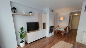 Unclassified image, 3 of 25, button - Margas Golf Apartment 2 (Sabinanigo)