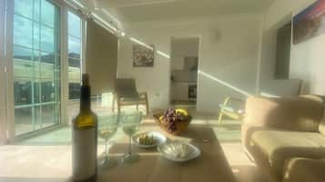 House, 3 Bedrooms, Smoking, Balcony | Room amenity