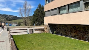 Unclassified image, 2 of 28, button - Studio in Residencia Maresme Neu - La Mo (Alp)