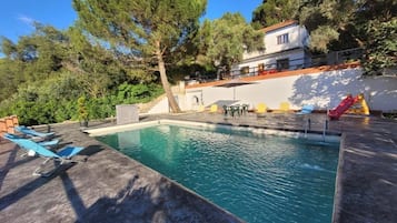 House, 4 Bedrooms, Accessible, Smoking | Kolam renang | Kolam renang terbuka