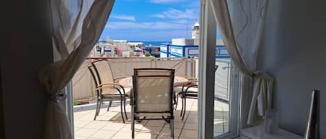 Appartement, 2 chambres, fumeur | Balcon