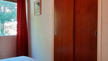 3 bedrooms