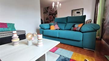 Apartemen, 2 kamar tidur, balkon, pemandangan kebun | Area keluarga