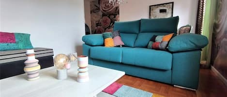 Appartement, 2 slaapkamers, balkon, uitzicht op tuin | Woonruimte