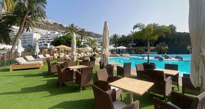 Modern Duplex Apartment Near Swimming Pool