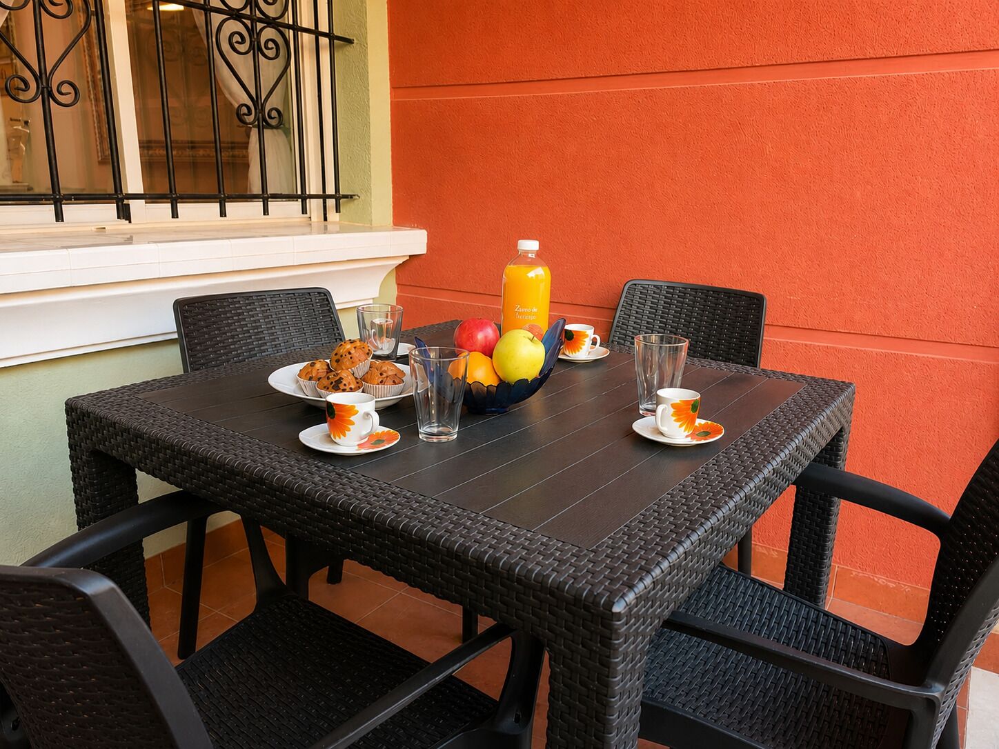 Apartamento, 2 habitaciones, patio | Restaurante al aire libre