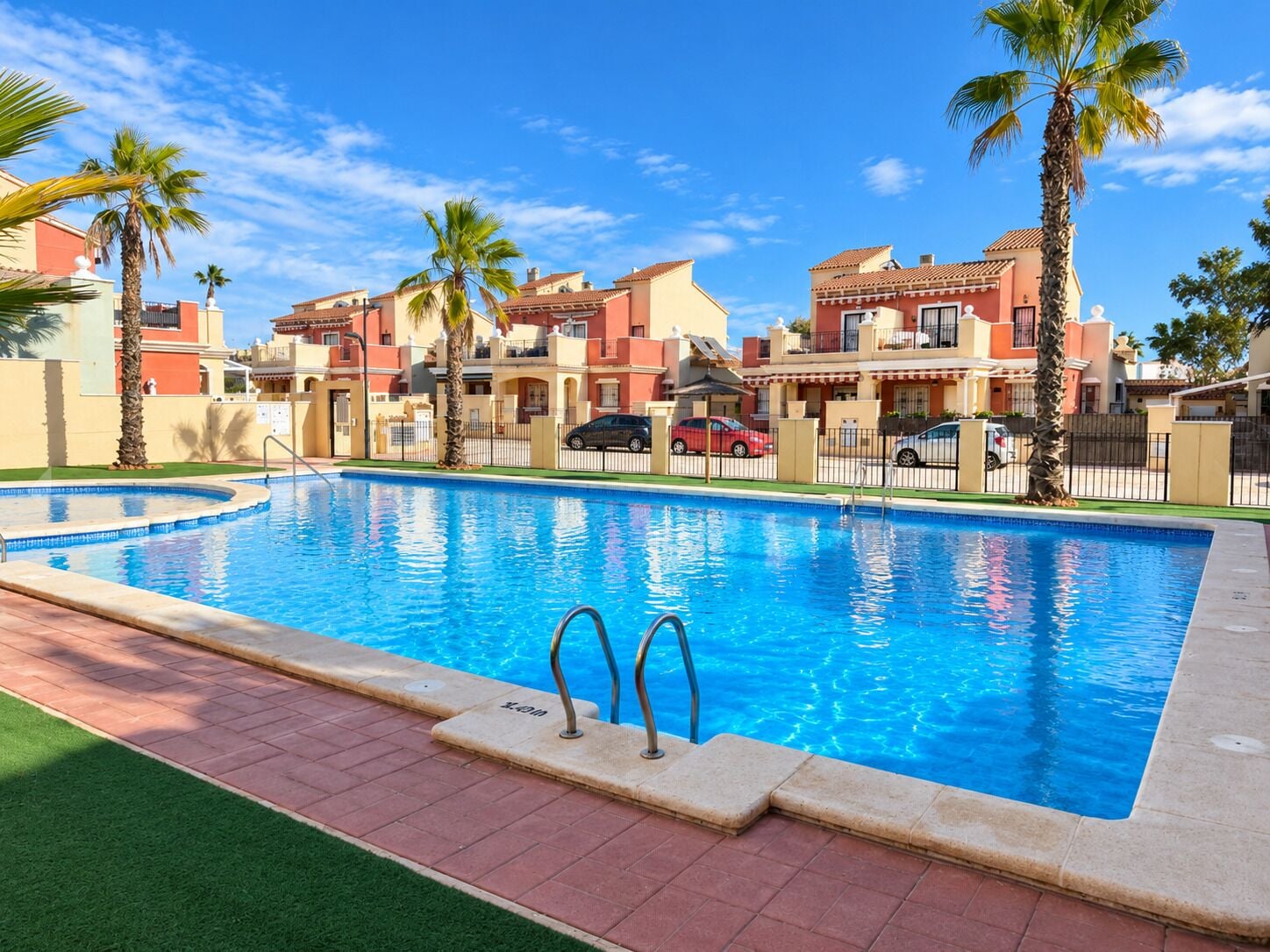 Apartamento, 2 habitaciones, patio | Piscina | Una piscina al aire libre