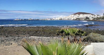 Room-big Room Tenerife Sur & Private Bat