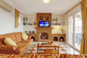 Appartamento, 2 camere da letto, balcone | Interni