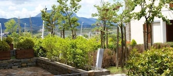 El Escondite De Las Margas