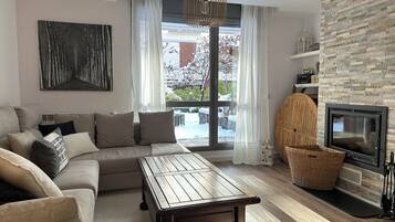Apartamento, 2 habitaciones, accesible para personas con discapacidad, terraza | Sala de estar