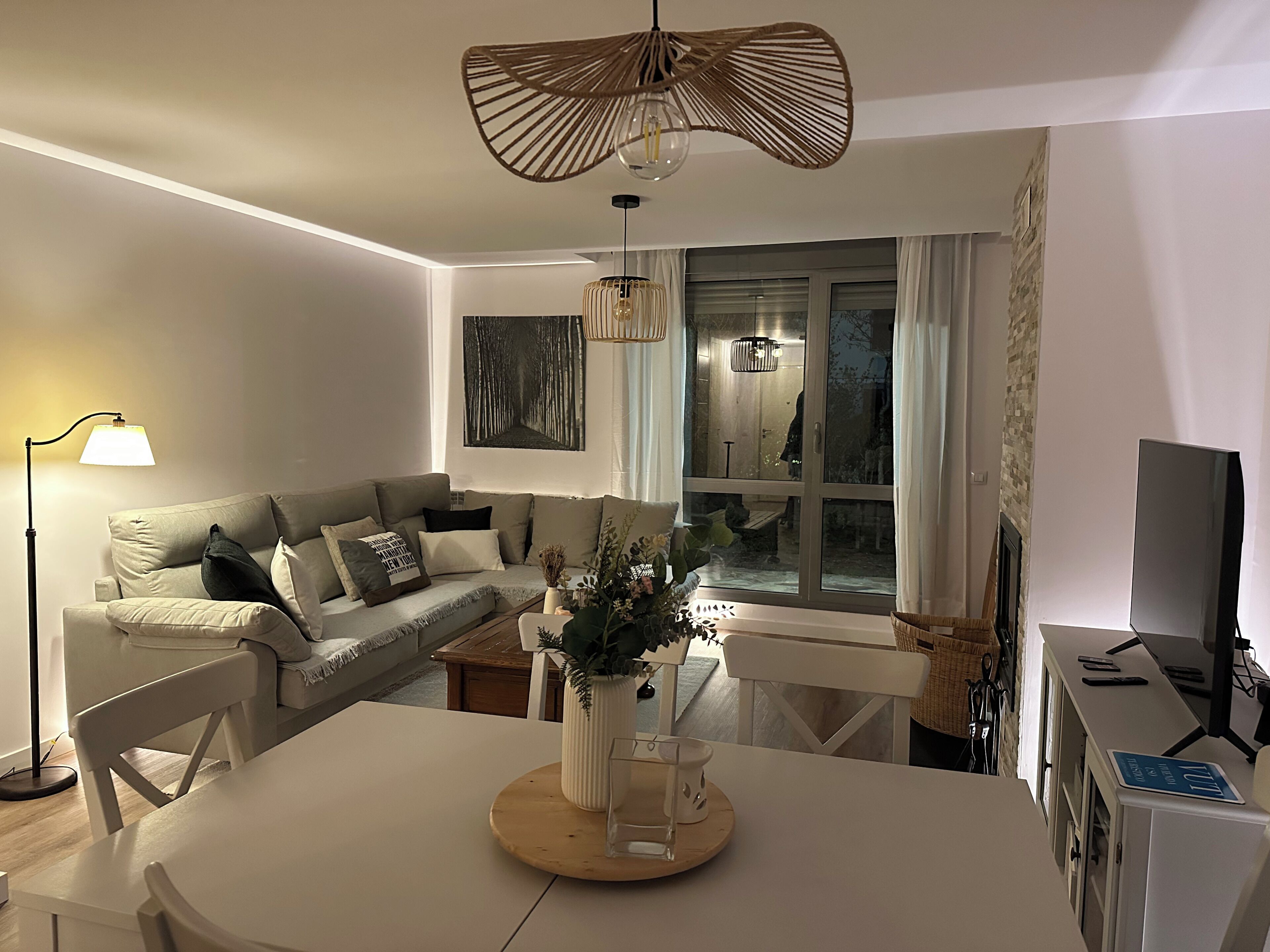 Apartment, 2 Bedrooms, Accessible, Terrace | Living room