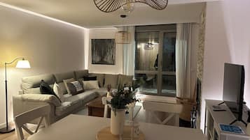 Apartment, 2 Bedrooms, Accessible, Terrace | Living room