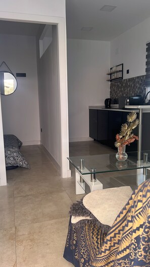 Room, 1 Bedroom, Smoking, Patio | Living room - Room-charming B&B in Mairena del Aljaraf (Mairena del Aljarafe)