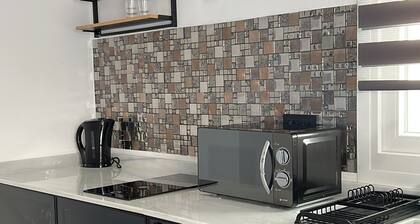 Room-apartment's Independent Golum