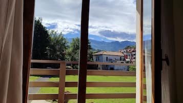 Chalet, 4 Bedrooms, Balcony, Garden View | Balcony