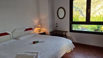 Villa, 6 Bedrooms, Smoking, Private Pool | 6 bedrooms