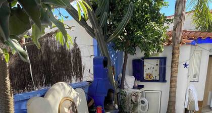 Gobeach Small Studio 8sq Completely Inde