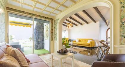 Villa Violeta, Preciosa Vv con Jardin y Vistas