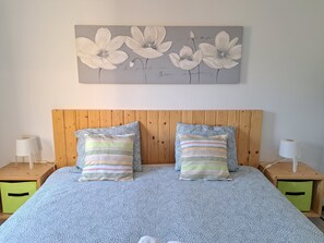 Apartment, 1 Bedroom, Smoking, Balcony