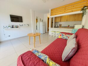 Apartment, 1 Bedroom, Smoking, Balcony | Living area