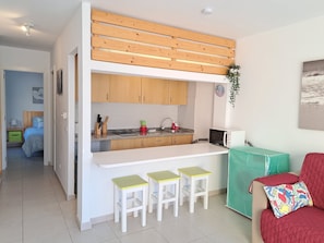Apart Daire, 1 Yatak Odası, Sigara İçilebilir, Balkon | İç mekân