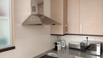 Apartment, 2 Bedrooms, Accessible, Terrace | Interior