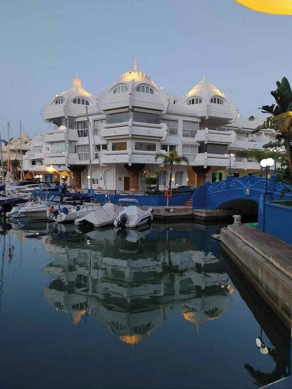 Marina - Apt In Benal Beach Resort, Wifi, 100m From Beach (Benalmádena)