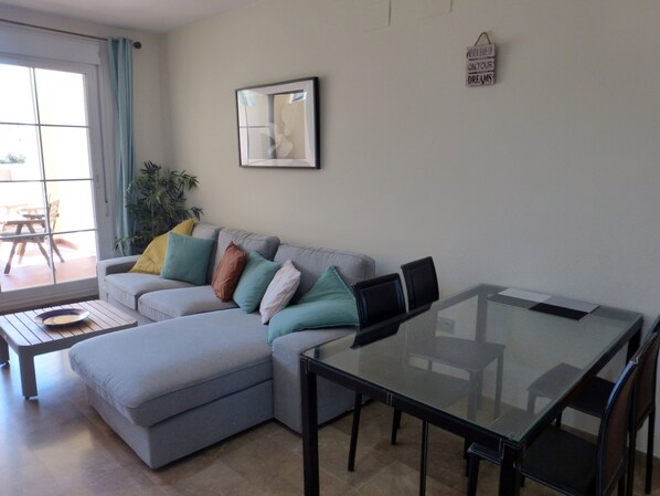 Apartment, 2 Bedrooms, Accessible, Terrace | Living area