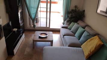 Apartemen, 2 kamar tidur, akses difabel, teras | Area keluarga