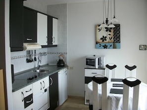 Apartamento, 1 quarto, terraço, vista para o oceano | Cozinha privada