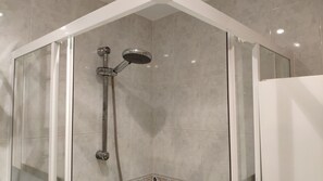 Apartment, 1 Bedroom, Terrace, Ocean View | Bathroom - 1 Bedroom Penthouse On Front Line Of The Beach (Roquetas de Mar)