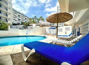 Apartamento, 1 quarto, sacada, vista para a cidade | Piscina | Piscina externa