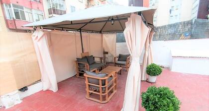 Room-private Room With 200m2 Sunny Terra