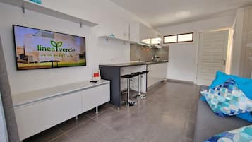 Appartement, 1 slaapkamer, roken, balkon | Dineerruimte