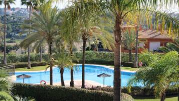 Apartament, 2 dormitoris, accessible, terrassa | Piscina | Piscina a l'aire lliure