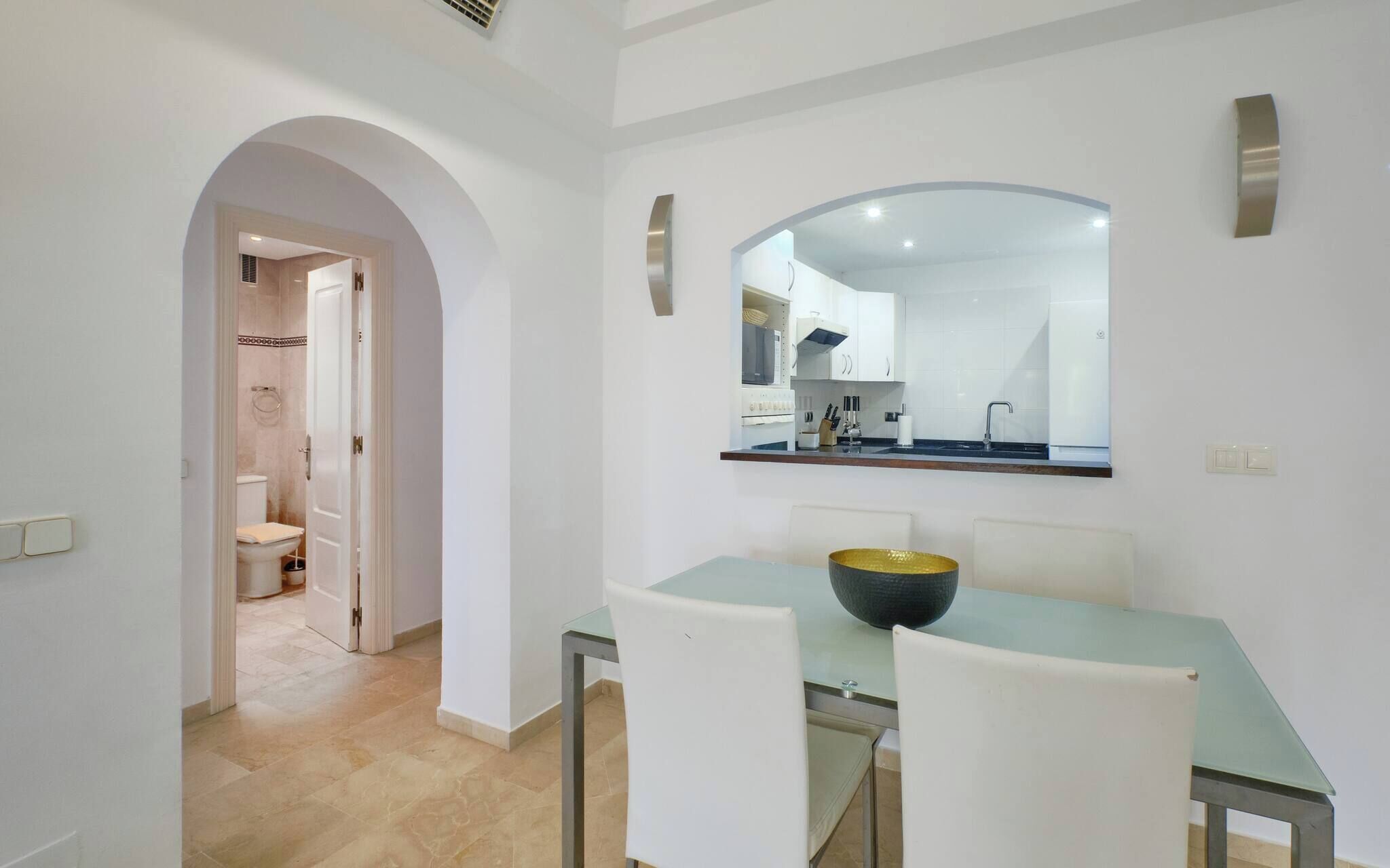 Apartment, 2 Bedrooms, Accessible, Patio | Dining