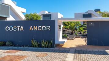 Apartment, 1 Bedroom, Terrace, Garden View | Exterior