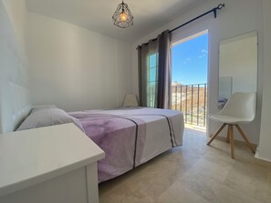 Apartment, 2 Bedrooms, Smoking, Balcony | 2 bedrooms
