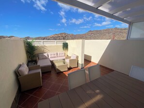 Terrace/patio - New Renovated Family Home Above Swimming Pool! (Mogan)