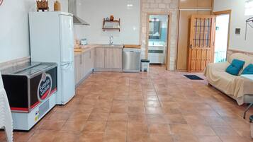 Casa, 3 habitaciones, fumadores, piscina privada | Baño