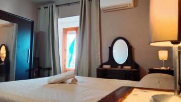 House, 3 Bedrooms, Smoking, Private Pool | 4 bedrooms